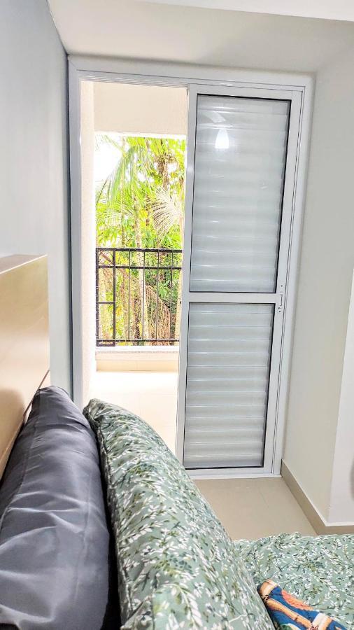 Apto Centro Ubatuba com Varanda Gourmet, Suíte e Piscina Exterior foto