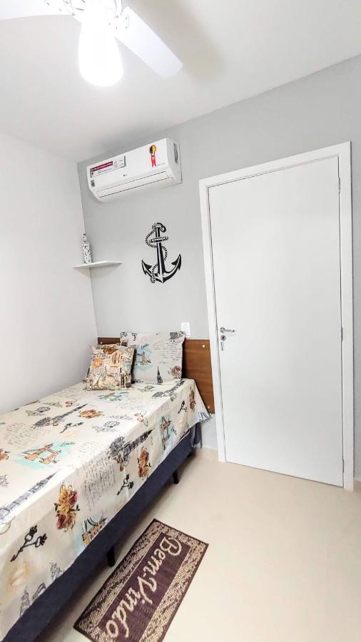 Apto Centro Ubatuba com Varanda Gourmet, Suíte e Piscina Exterior foto