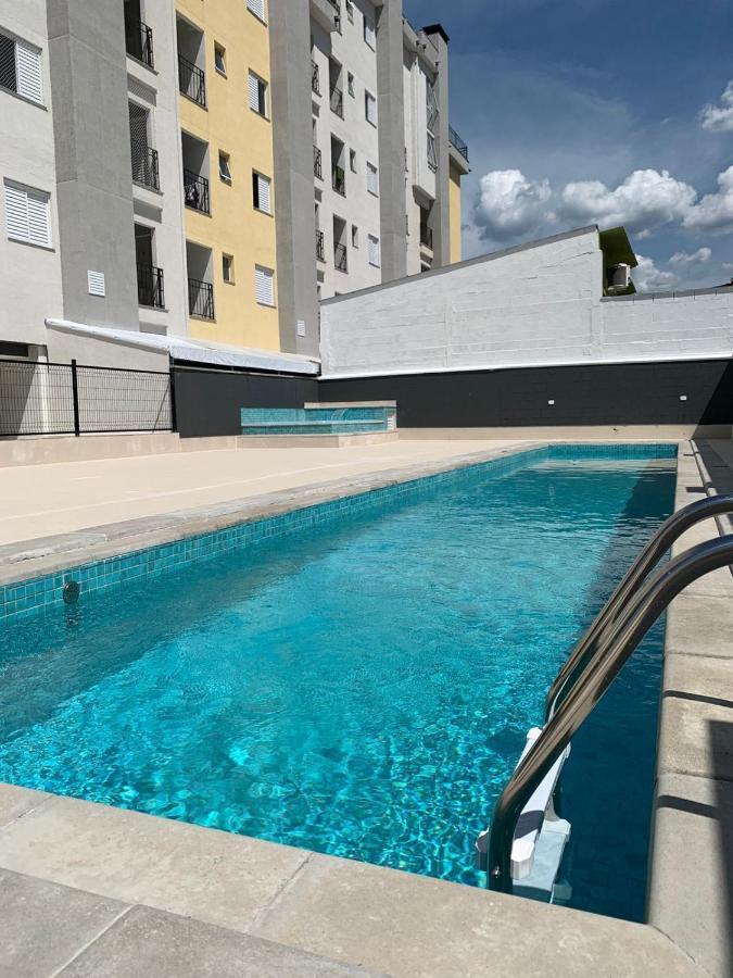 Apto Centro Ubatuba com Varanda Gourmet, Suíte e Piscina Exterior foto